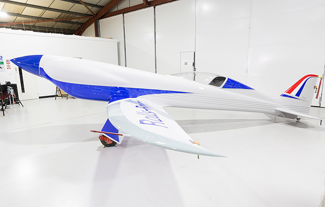 Cận cảnh máy bay điện siêu sang chảnh của Rolls-Royce, có thể bay 322 km chỉ với một lần sạc