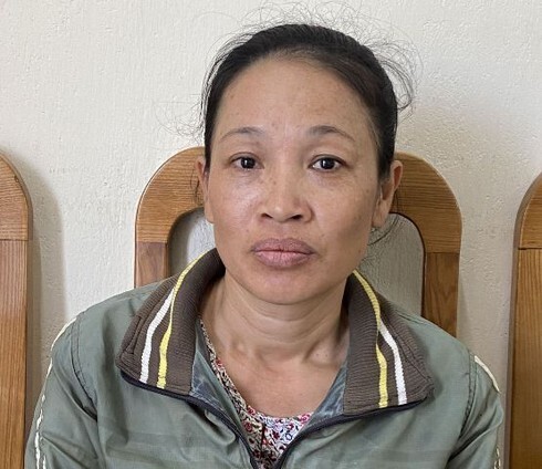 Khởi tố người phụ nữ mượn xe của bạn cuỗm luôn tiền, vàng để quên