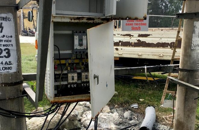 Quảng Bình: Nam thanh niên đốt trạm biến áp để sưởi ấm