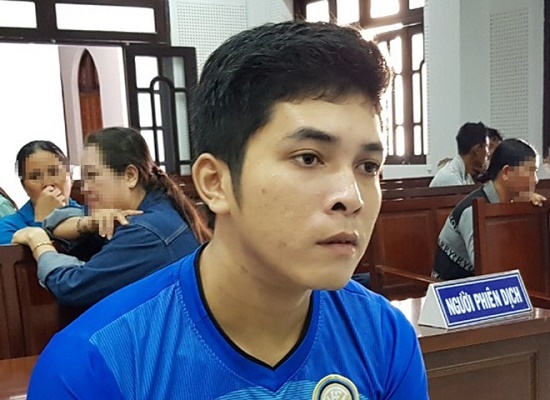 Tin tức pháp luật mới nhất ngày 8/1/2020: Thanh niên vào mua rượu rồi hiếp dâm chủ quán