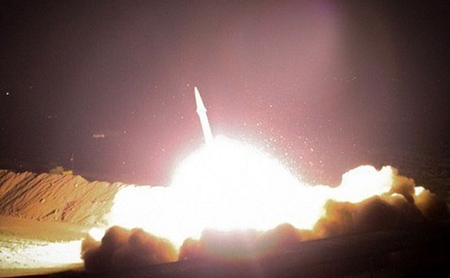 Nhà Trắng họp khẩn sau khi Iran phóng hàng chục tên lửa vào các căn cứ của Mỹ ở Iraq