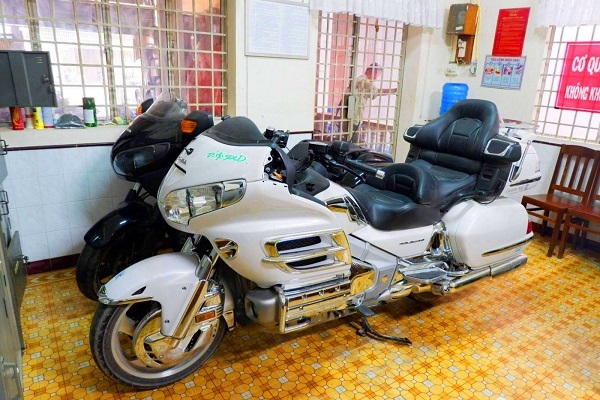 Long An: Tạm giữ xe mô tô 