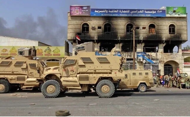 80 người chết trong vụ tấn công tên lửa đạn đạo ở Yemen