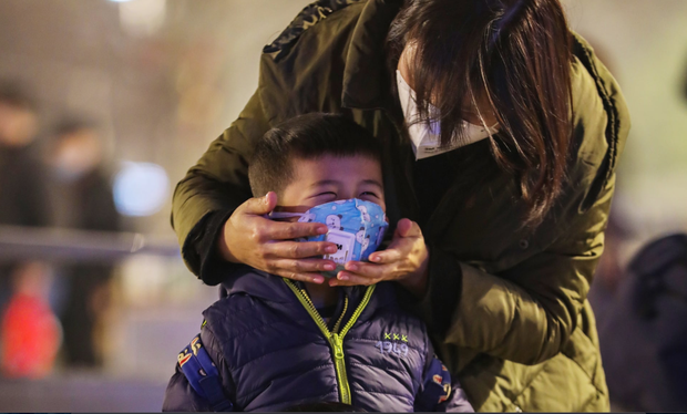 17 người chết vì virus corona, Phó Thủ tướng Vũ Đức Đam yêu cầu không để người dân hoảng sợ, lo lắng quá mức