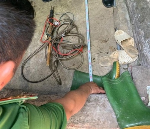 Bắt người chồng nhẫn tâm chích điện giết vợ vì không xin được tiền trả nợ cờ bạc