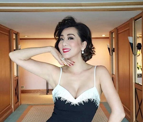 Đường cong gợi cảm khiến cánh mày râu mê mẩn của MC Kỳ Duyên ở tuổi 55