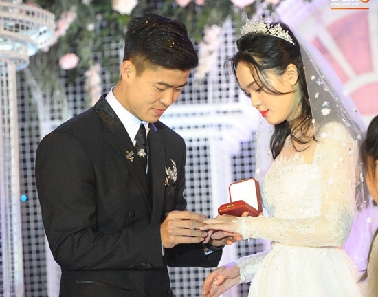 Những hình ảnh ấn tượng trong lễ cưới Duy Mạnh - Quỳnh Anh