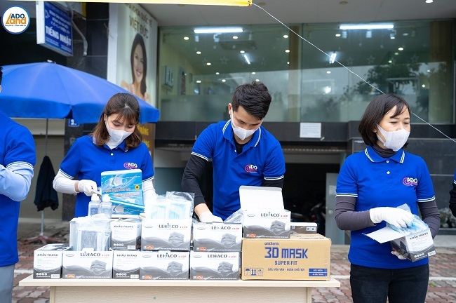 ADOLAND - Đơn vị tiên phong phát 10.000 khẩu trang miễn phí phòng chống dịch nCoV