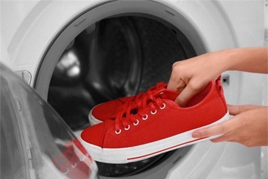 Những món đồ tuyệt đối không nên cho vào máy giặt nhiều người vẫn mắc phải