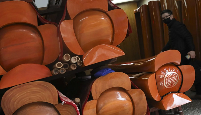 Nhiều nhà máy đóng cửa do dịch Covid-19, Hong Kong đối mặt nguy cơ thiếu hụt quan tài