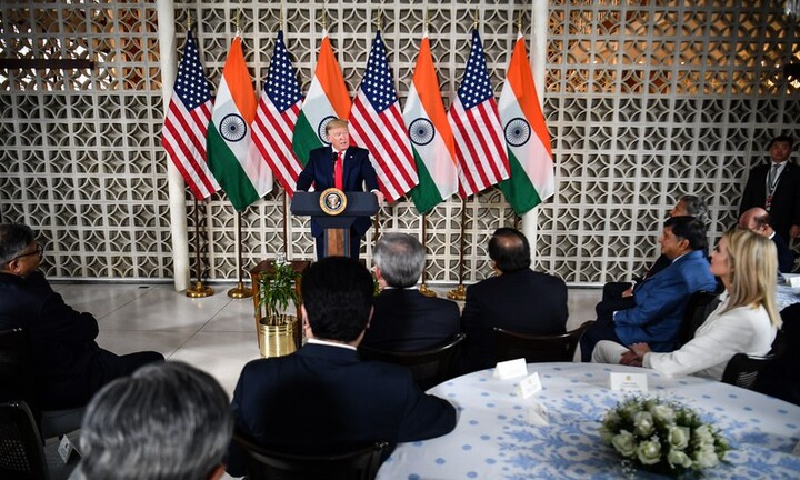 Tổng thống Trump: Mỹ sẽ đóng cửa biên giới khi cần thiết để chống Covid-19