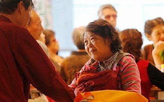 Nỗi đau “vợ hờ” tuổi xế chiều