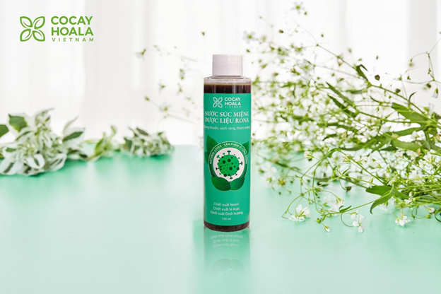 Khắc phục hiệu quả chứng hôi miệng với nước súc miệng thảo dược Rona