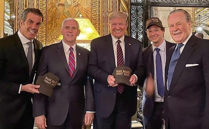 Thư ký Báo chí của Tổng thống Brazil tiếp xúc với Tổng thống Trump vài ngày trước khi nhiễm Covid-19