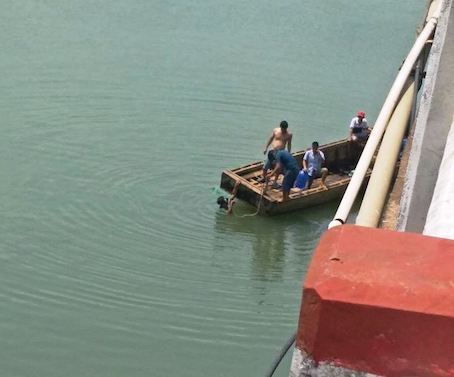 Mẹ nhảy cầu tự tử trước mặt con ở Bình Phước: Vì đâu nên nỗi?