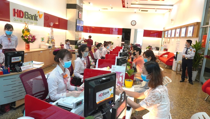 HDBank tài trợ gần 3 tỷ đồng chống xâm lấn hạn mặn ở ĐBSCL 