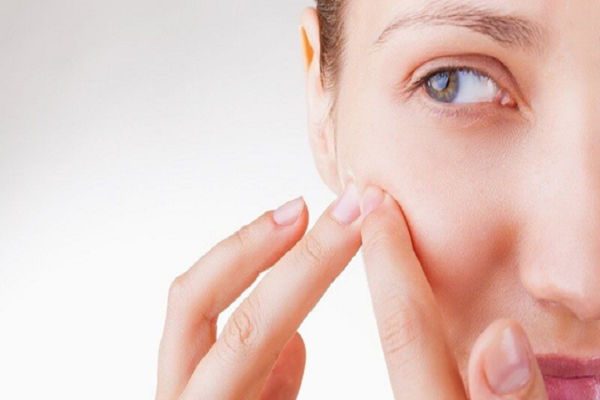 Nguyên nhân gây nên mụn ẩn và cách điều trị hiệu quả