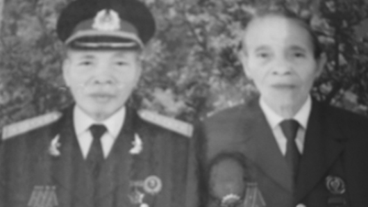 Nhân duyên kỳ lạ giữa người lính bộ binh và nữ thanh niên xung phong