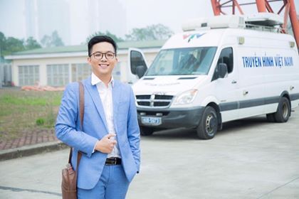 Nhan sắc điển trai của thầy giáo Ngoại thương kiêm MC của VTV