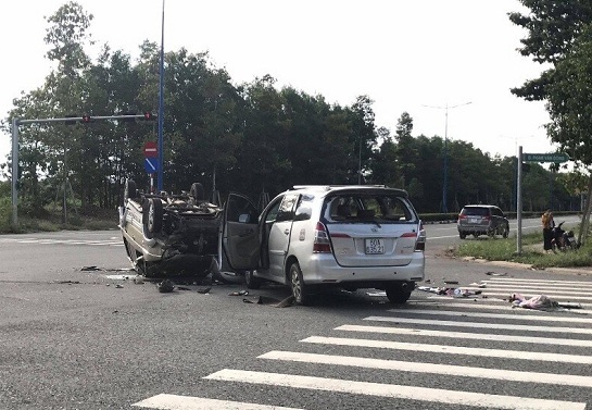 Tin tai nạn giao thông mới nhất ngày 1/6/2020: Hai ô tô 