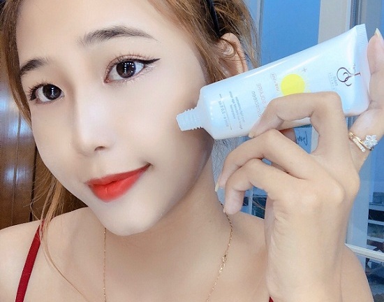 Kem chống nắng JS - Vị cứu tinh cho làn da những ngày hè nắng nóng 
