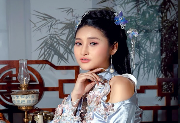 Diễn viên trẻ Hồng Anh 'khởi động trend' làm webdrama cổ tích đầu tiên tại Việt Nam