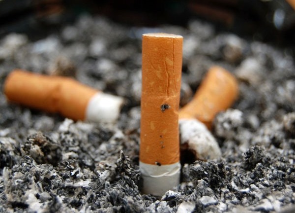 Hồng Kông thông báo bác bỏ dự luật cấm thuốc lá thế hệ mới