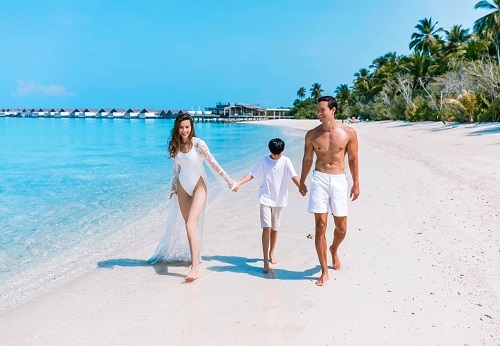 Hà Hồ viết tâm thư ngập tràn tình yêu thương mừng sinh nhật con trai, bình luận của Kim Lý gây chú ý