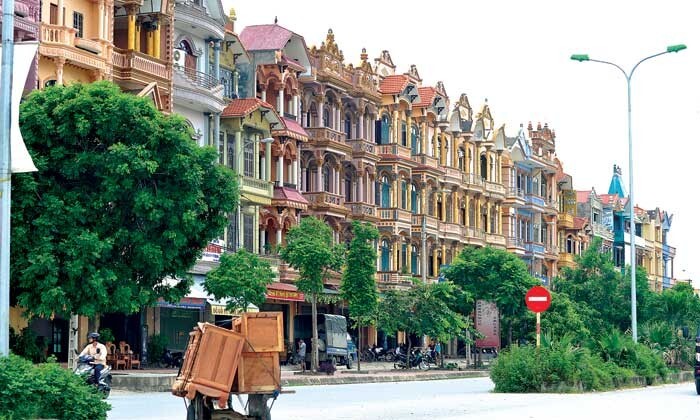 Làng tỷ phú phất lên bằng nghề mộc, giàu bậc nhất ở đồng bằng Bắc Bộ