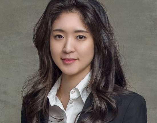 Ái nữ nhà tài phiệt tài sắc vẹn toàn sắp kết hôn với vị hôn phu gia thế 