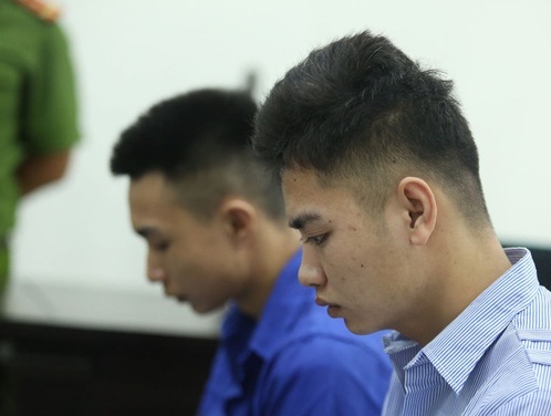 Vụ nam sinh chạy Grabbike bị sát hại ở Hà Nội: Bị cáo nói gì tại tòa trước khi hoãn xét xử?