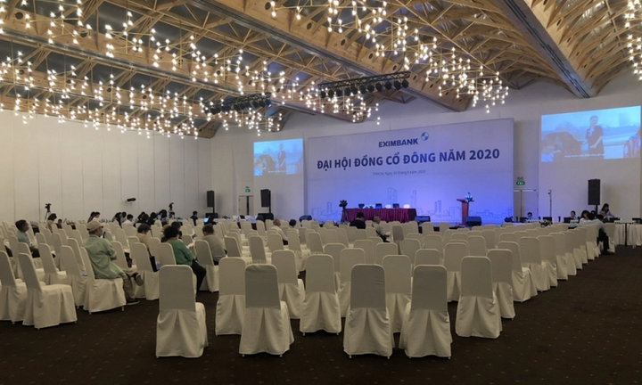 Cuộc chiến Eximbank kéo dài, ai sẽ là người chịu thiệt?