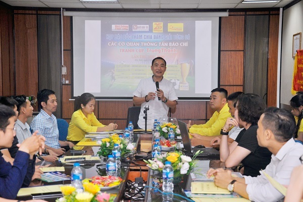 Thông cáo báo chí: Tạp chí Đời sống & Pháp luật tổ chức bốc thăm Giải bóng đá các cơ quan thông tấn báo chí Cup TrungThành lần thứ VIII - 2020