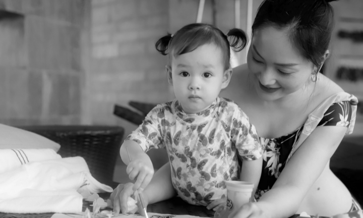 Diễn viên Lan Phương hé lộ cuộc sống hôn nhân và chuyện chồng đến phim trường đúng lúc vợ đang hôn bạn diễn