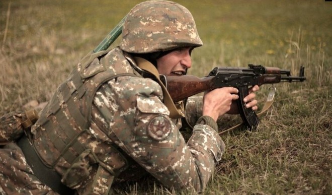 Tướng quân đội tử trận, Azerbaijan huy động UAV để trả đũa Armenia