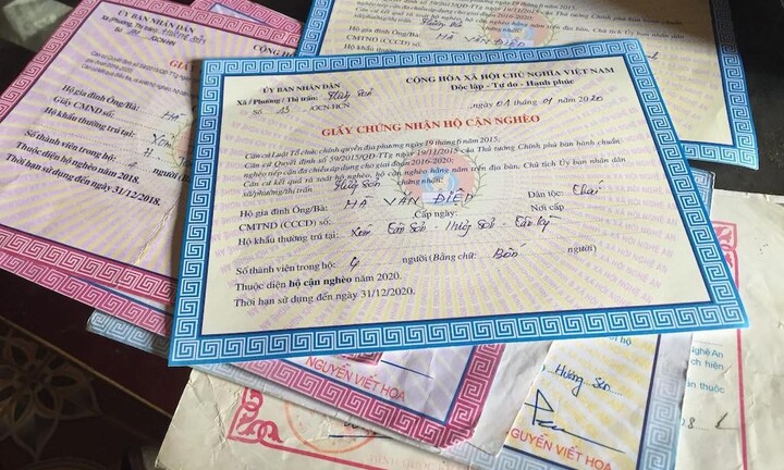 Tiền hỗ trợ “đi lạc” vào danh sách cận nghèo, nhiều xã cuống cuồng thu hồi