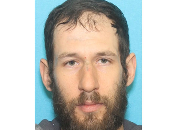 Áp lực mất việc do đại dịch Covid-19, người đàn ông xách súng bắn cảnh sát