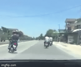 Tin tai nạn giao thông mới nhất ngày 12/8/2020: Nhóm