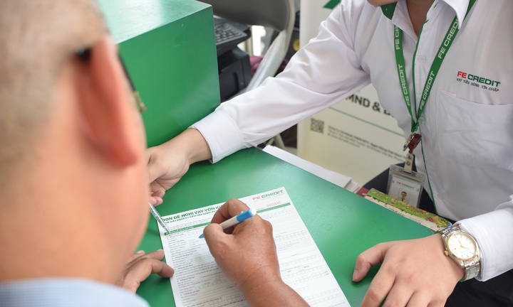 Đừng mặc định lãi suất vay tiêu dùng là cao