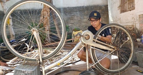 Ông chủ khách sạn