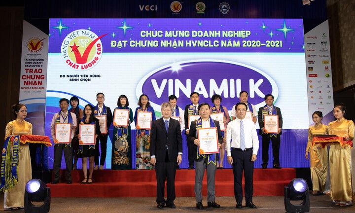 Thực hành “kinh tế tuần hoàn”, Vinamilk tiên phong thực hiện giải pháp phát triển bền vững cho doanh nghiệp
