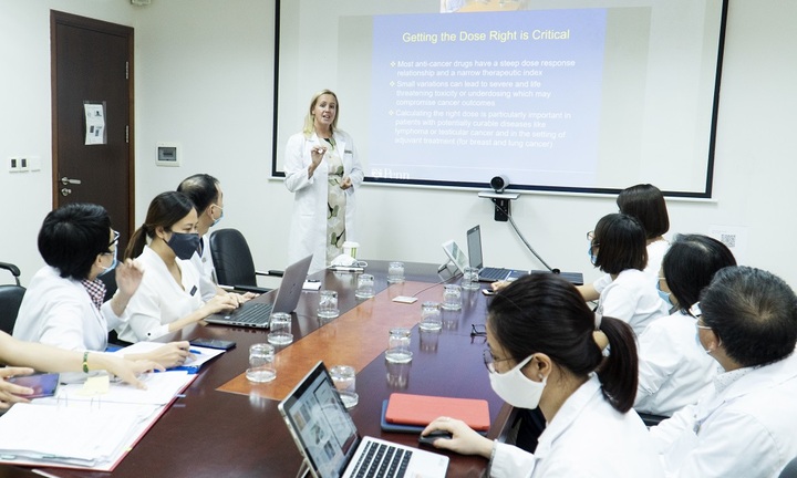 Hợp tác với các đối tác hàng đầu thế giới, Vinmec “đón đầu” công nghệ điều trị ung bướu tại Việt Nam