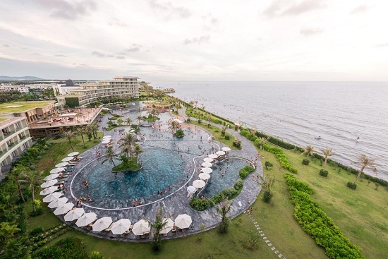 Nhà đầu tư “bẻ lái”, bất động sản vùng ven “nổi sóng”