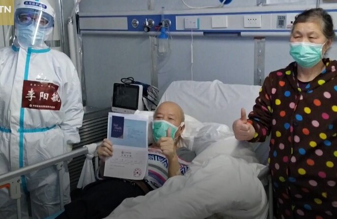 Xúc động cụ ông 72 tuổi một mình vượt gần 2.000km gặp ân nhân 