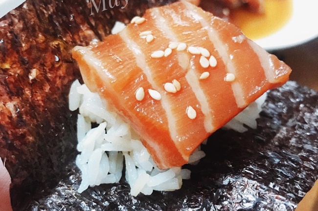 Cá hồi cực tốt, ngâm với thứ nước này đảm bảo thơm ngon, béo ngậy