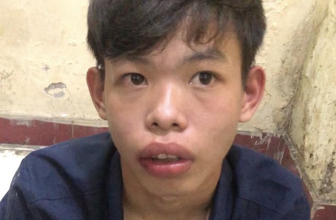 Thiếu nữ 16 tuổi bị tống tiền vì 