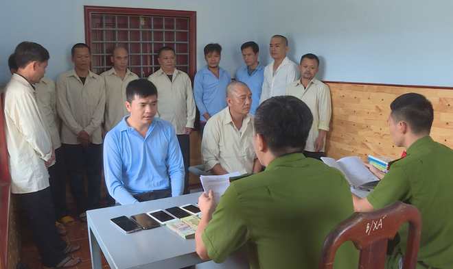 Tin tức pháp luật mới nhất ngày 29/10/2020: Phá đường dây đánh bạc 