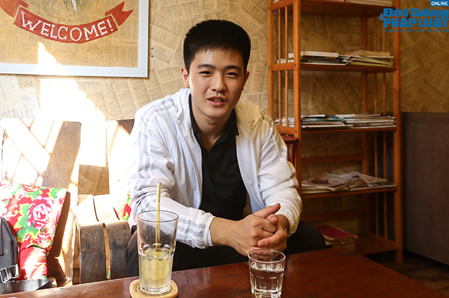 Nam sinh Triều Tiên nói tiếng Việt trôi chảy, tự tin mặc cả khi đi chợ ở Hà Nội