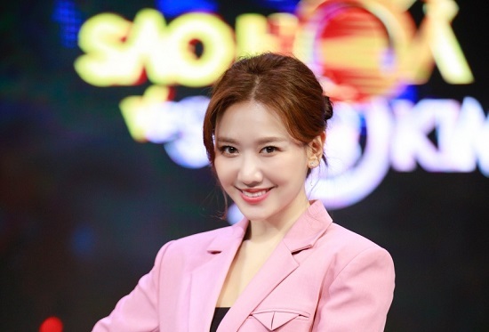 Hari Won bác bỏ tin đồn keo kiệt,