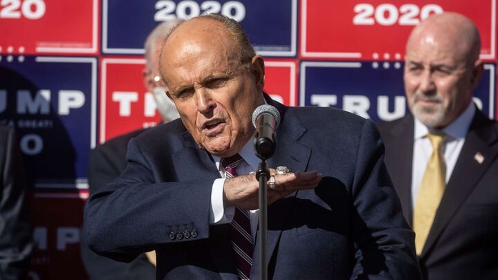 Luật sư Rudy Giuliani: Ông Trump đang